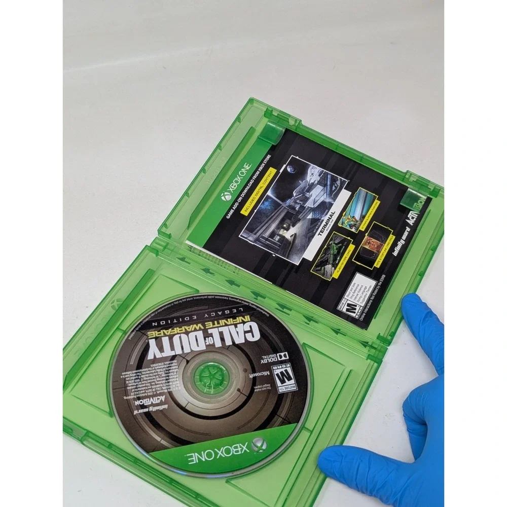 Call of Duty Infinite Warfare Legacy Edition Xbox One 2016‎ Complete CIB
